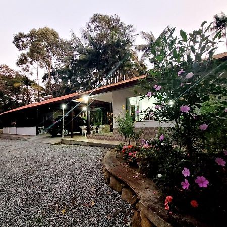 Casa Inteira Em Lumiar , Recanto Das Palmeiras-Nf. Villa Nova Friburgo Exterior foto